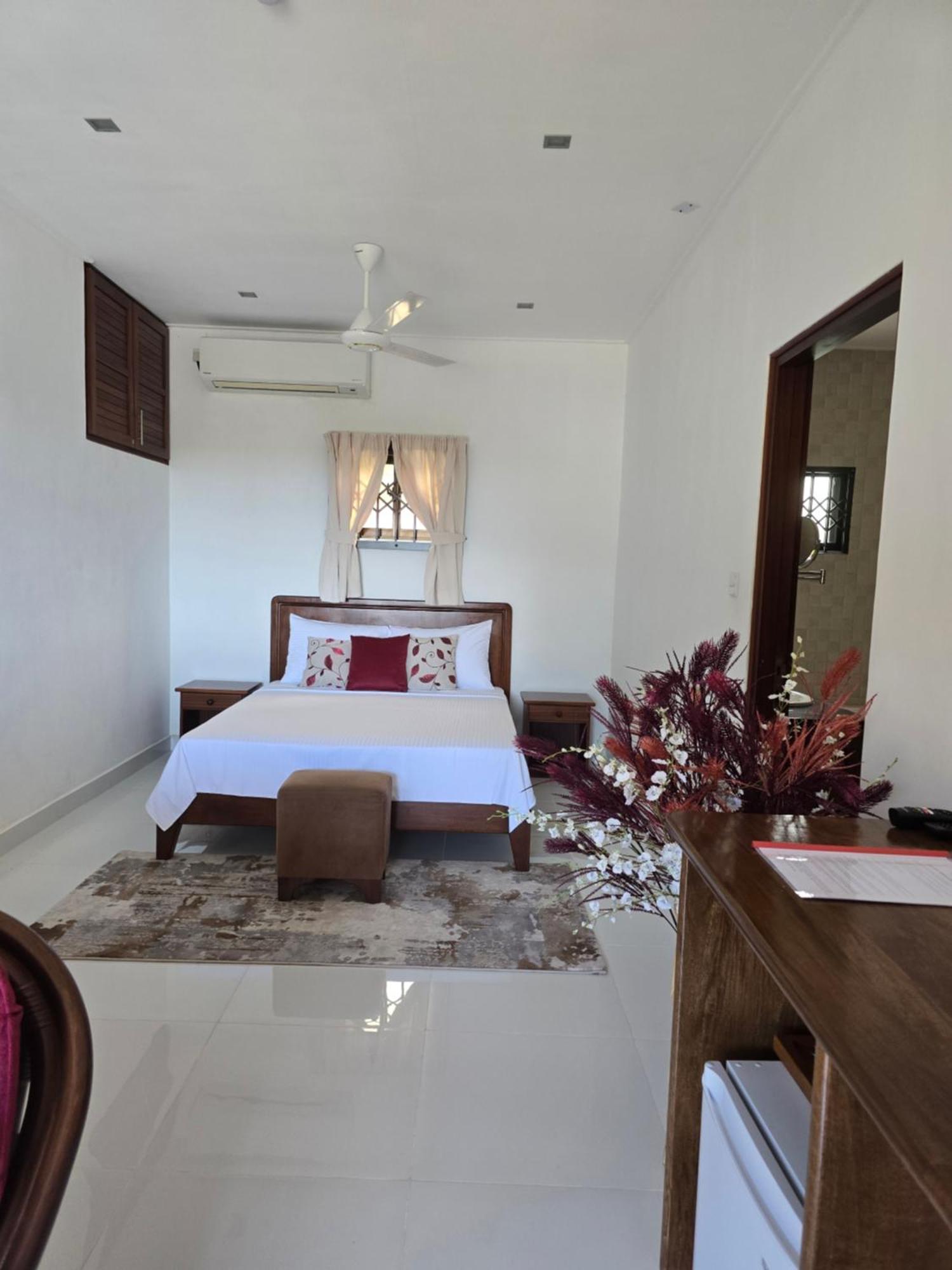 Emma'S Guest House And Self-Catering Au Cap Luaran gambar